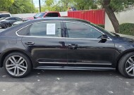 2017 Volkswagen Passat in Mesa, AZ 85212 - 18151292 4