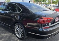 2017 Volkswagen Passat in Mesa, AZ 85212 - 18151292 7