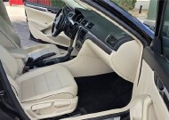 2017 Volkswagen Passat in Mesa, AZ 85212 - 18151292 13