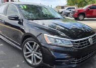 2017 Volkswagen Passat in Mesa, AZ 85212 - 18151292 3