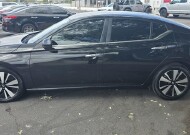 2021 Nissan Altima in Mesa, AZ 85212 - 18151297 8