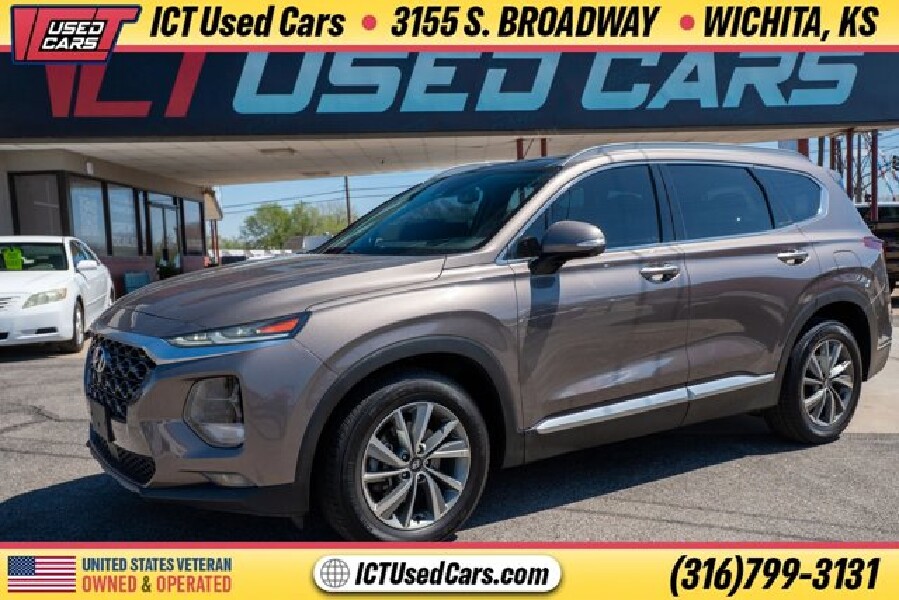 2019 Hyundai Santa Fe in Wichita, KS 67216 - 18151300