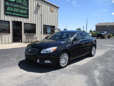 2012 Buick Regal in Oak Grove, MO 64075