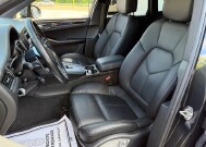 2017 Porsche Macan in Knoxville, TN 37920 - 18151358 13
