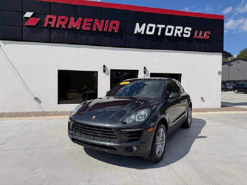 2017 Porsche Macan in Knoxville, TN 37920 - 18151358