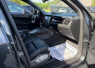 2017 Porsche Macan in Knoxville, TN 37920 - 18151358 17