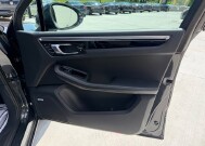 2017 Porsche Macan in Knoxville, TN 37920 - 18151358 11