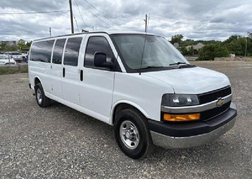 2019 Chevrolet Express 3500 in Blauvelt, NY 10913 - 18151365