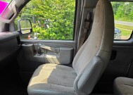 2019 Chevrolet Express 3500 in Blauvelt, NY 10913 - 18151365 25