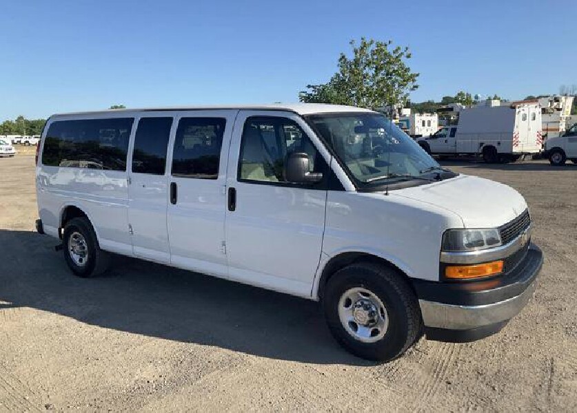 2019 Chevrolet Express 3500 in Blauvelt, NY 10913 - 18151366