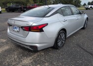 2024 Nissan Altima in Burlington, WI 53105 - 18151383 40