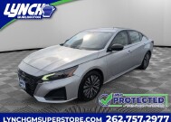 2024 Nissan Altima in Burlington, WI 53105 - 18151383 1
