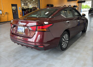 2024 Nissan Altima in Burlington, WI 53105 - 18151389 5