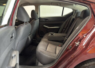 2024 Nissan Altima in Burlington, WI 53105 - 18151389 10