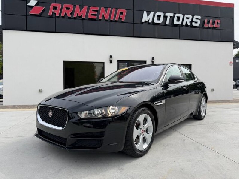 2017 Jaguar XE in Knoxville, TN 37920 - 18151394