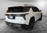 2026 Chevrolet Traverse in Burlington, WI 53105 - 18151479 5