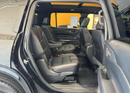 2026 Chevrolet Traverse in Burlington, WI 53105 - 18151485 20