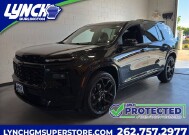2026 Chevrolet Traverse in Burlington, WI 53105 - 18151485 1