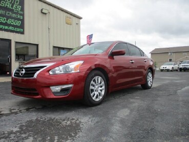 2015 Nissan Altima in Oak Grove, MO 64075