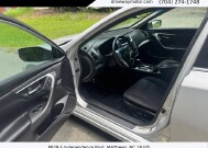 2017 Nissan Altima in Matthews, NC 28105 - 18151580 5