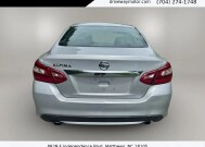 2017 Nissan Altima in Matthews, NC 28105 - 18151580 4