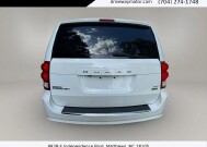 2018 Dodge Grand Caravan in Matthews, NC 28105 - 18151582 4