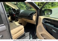 2016 Dodge Grand Caravan in Matthews, NC 28105 - 18151588 9