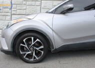 2019 Toyota C-HR in Decatur, GA 30032 - 18151593 9