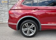 2018 Volkswagen Tiguan in Decatur, GA 30032 - 18151595 12