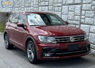 2018 Volkswagen Tiguan in Decatur, GA 30032 - 18151595 3
