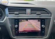 2018 Volkswagen Tiguan in Decatur, GA 30032 - 18151595 33