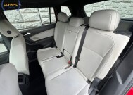 2018 Volkswagen Tiguan in Decatur, GA 30032 - 18151595 45