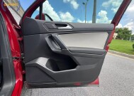 2018 Volkswagen Tiguan in Decatur, GA 30032 - 18151595 49