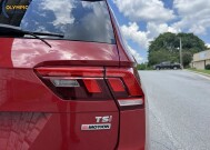 2018 Volkswagen Tiguan in Decatur, GA 30032 - 18151595 17