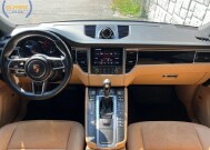 2018 Porsche Macan in Decatur, GA 30032 - 18151596 27