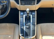 2018 Porsche Macan in Decatur, GA 30032 - 18151596 31