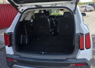2022 Kia Sorento in Mesa, AZ 85212 - 18151617 10