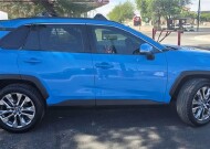 2019 Toyota RAV4 in Mesa, AZ 85212 - 18151619 4
