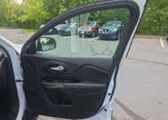 2015 Jeep Cherokee in Marysville, OH 43040 - 18151641 32