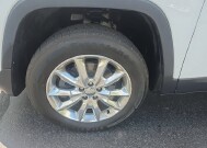 2015 Jeep Cherokee in Marysville, OH 43040 - 18151641 10