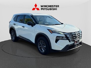 2024 Nissan Rogue in Winchester, VA 22602