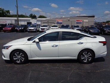 2019 Nissan Altima in Lebanon, TN 37087-3302