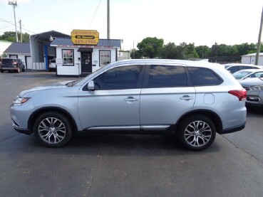 2017 Mitsubishi Outlander in Lebanon, TN 37087-3302