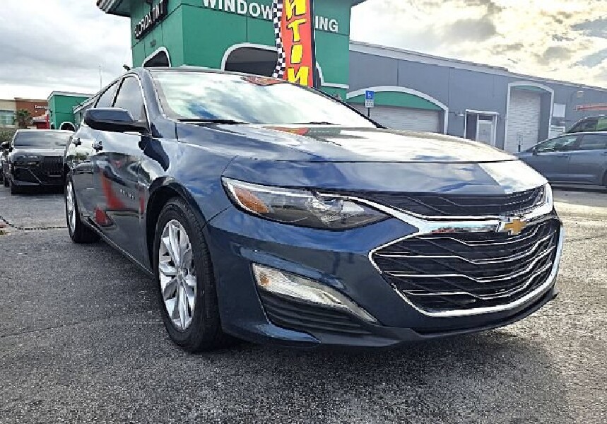 2019 Chevrolet Malibu in Miramar, FL 33023 - 18151710