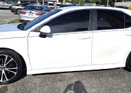 2018 Toyota Camry in Miramar, FL 33023 - 18151713 4
