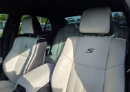 2021 Chrysler 300 in Miramar, FL 33023 - 18151732 9