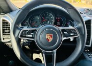 2016 Porsche Cayenne in Phoenix, AZ 85020 - 18151764 17