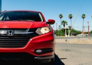2018 Honda HR-V in Phoenix, AZ 85020 - 18151773 4