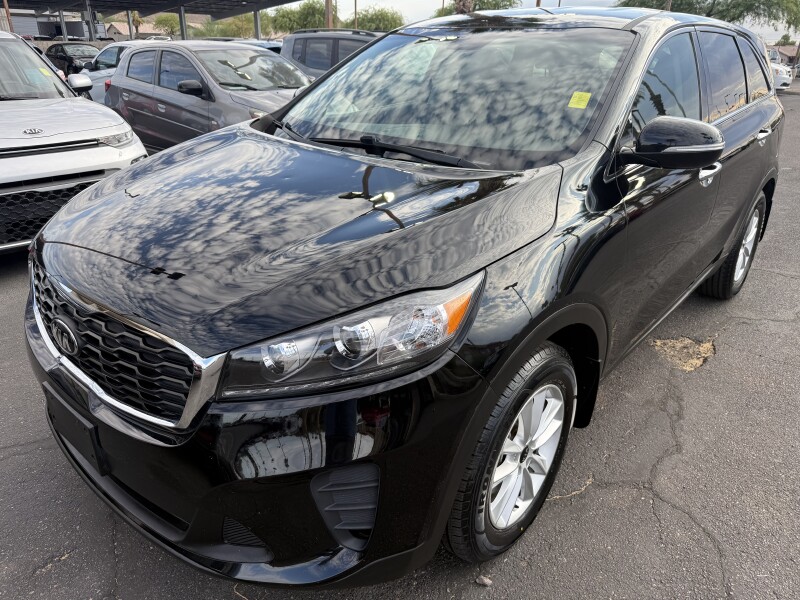 2019 Kia Sorento in Phoenix, AZ 85022 - 18151832