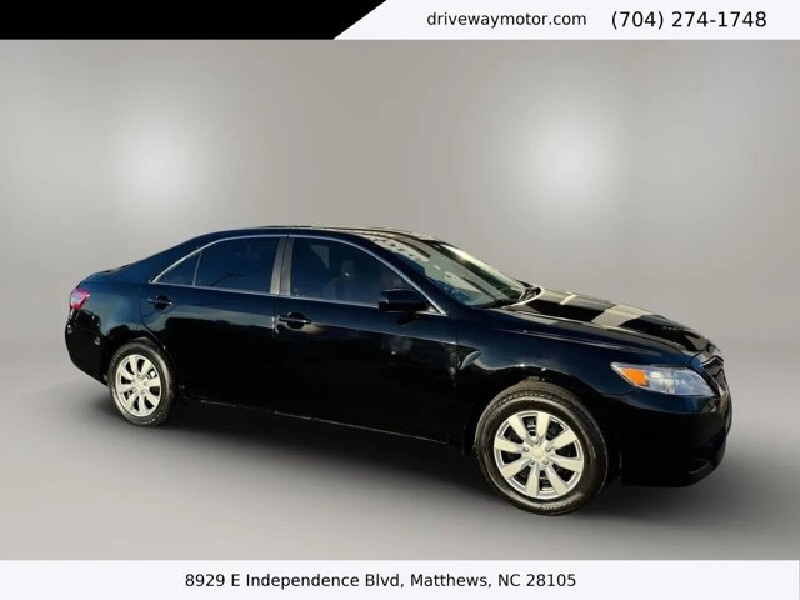 2011 Toyota Camry in Matthews, NC 28105 - 18151856